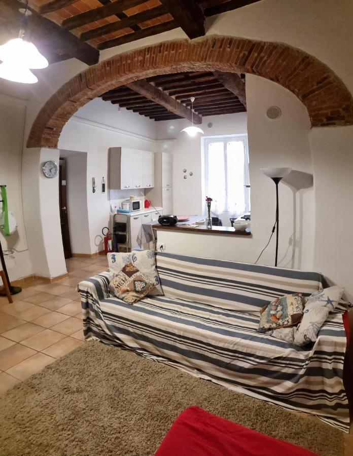 Onda Blu - Bilocale Con Aria Condizionata A Due Passi Dal Castello E Dal Torrione E Rivellino Apartman Piombino Kültér fotó